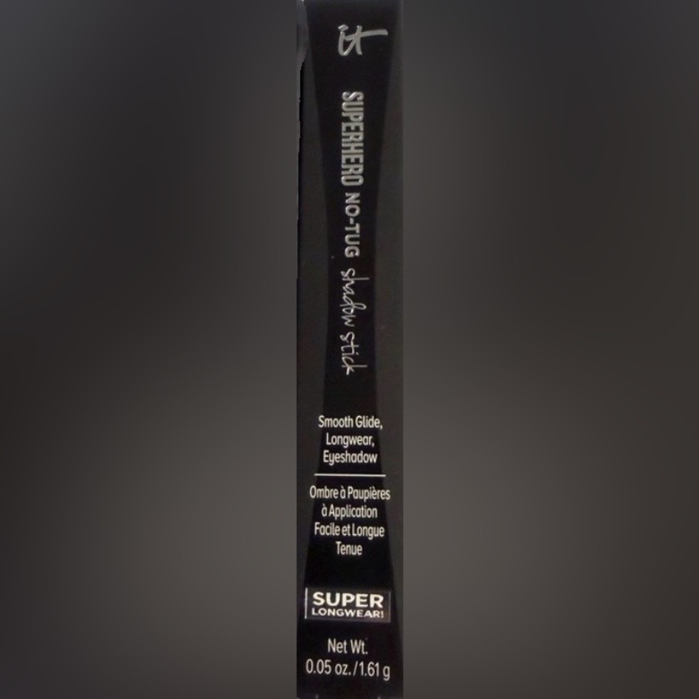 IT Cosmetics Superhero No Tug Shadow Stick Tenacious Tawny
Longwear  NWT